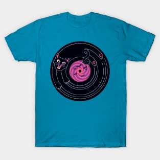 CAT SCRATCH / VINYL RECORD (navy and purple) T-Shirt